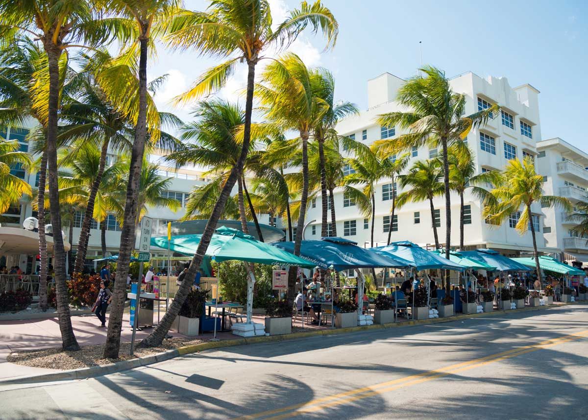 Image of graphic from Charlotte Regional Business Alliance 2023 Q4 report